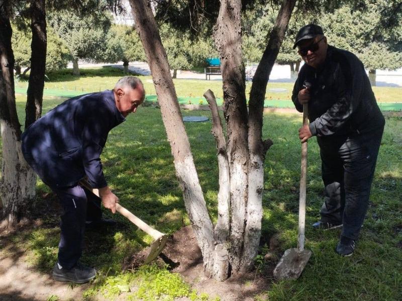 Акыйкатчы Институтунун кызматкерлери 