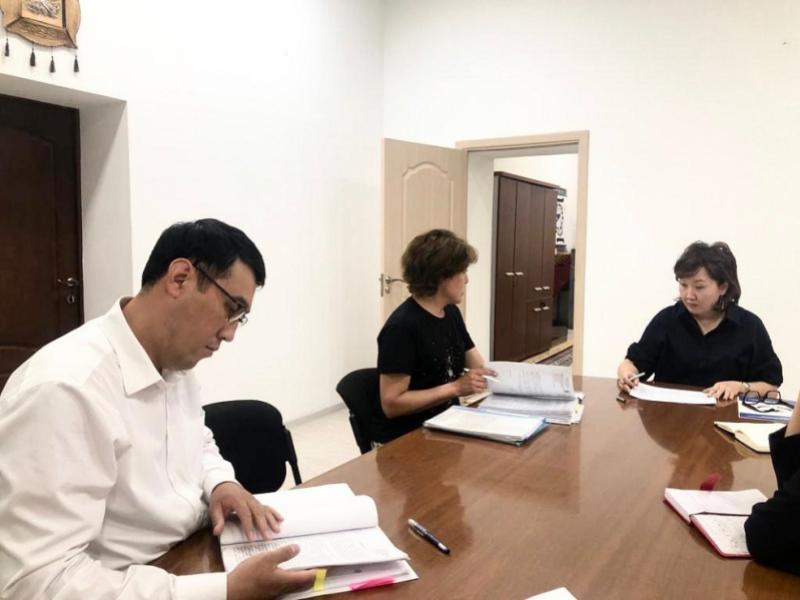 Акыйкатчы Джамиля Джаманбаева жарандарды жеке кабыл алды