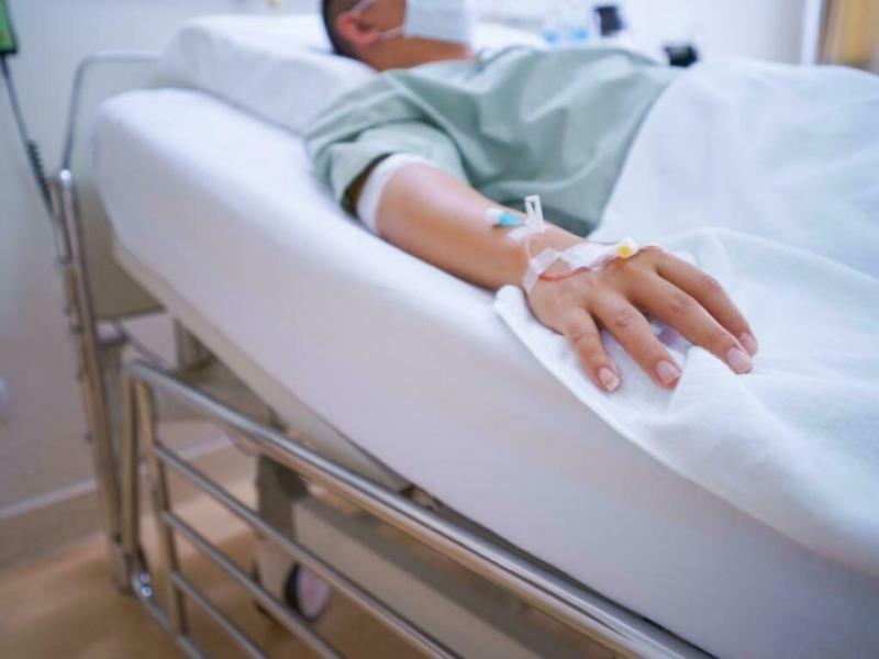 Тергөөчү оор операция жасалган бейтапты суракка алууга аракет кылган. Акыйкатчы прокуратурага кайрылды