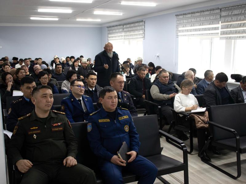 Жители Нарына попросили Акыйкатчы содействовать в получении статуса приграничной зоны Ат-Башинскому району