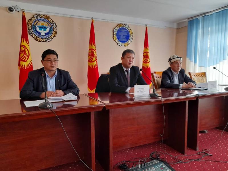 “Укук кербенинин” катышуучулары Чоң -Алай районунун эли менен жолугушту