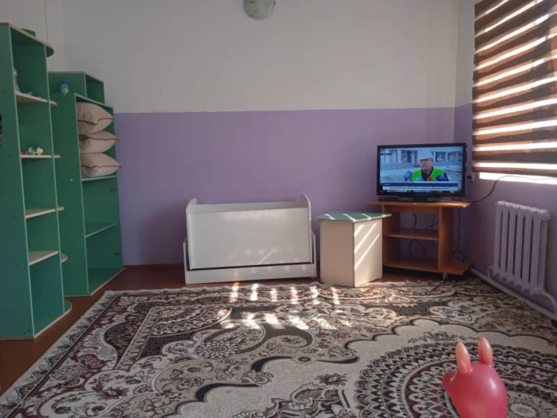 Акыйкатчы Институтунун мониторингинен кийин аялдар абагындагы балдар үйүнүн шарттары жакшыртылды