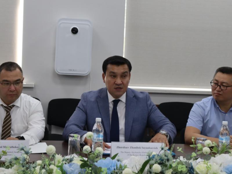 Специальный представитель председателя ОБСЕ Тери Хакала посетила офис Института Акыйкатчы