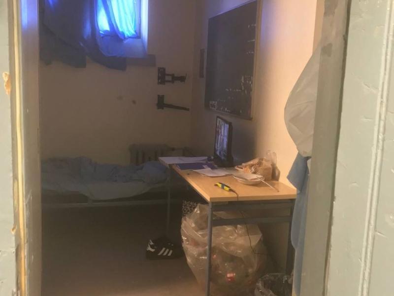 Жамиля Жаманбаева Хельсинкидеги абакты көрүп чыкты