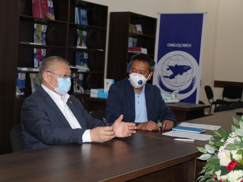 “Эл аралык коргоого көмөктөшүү борбору” коомдук фонду Кыргыз Республикасынын Акыйкатчы институтуна техникалык жардам көрсөттү