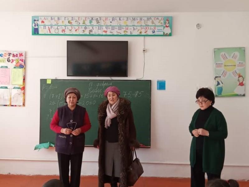 Балдардын укуктарын зордук-зомбулуктан коргоо боюнча бир айлыктын алкагында Талас районунун билим берүү мекемелерине мониторинг жүргүзүлдү