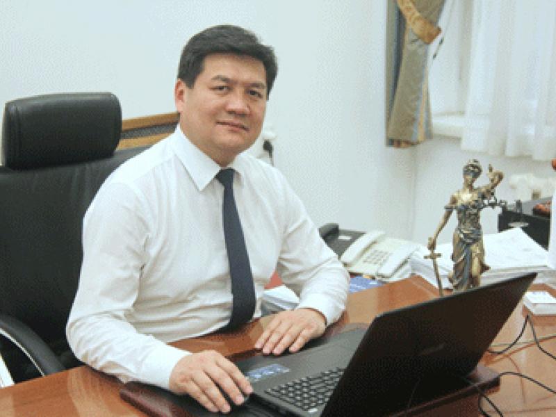 Омбудсмен Кубат Оторбаев: 4 основания, почему я хочу выразить благодарность президенту А.Атамбаеву