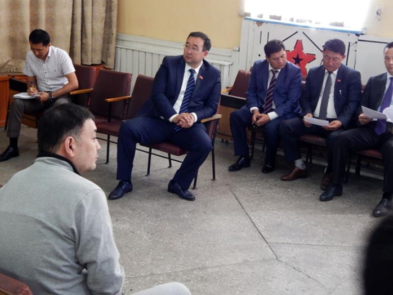 Кыргыз Республикасынын Акыйкатчысы, Жогорку Кеңештин депутаттары жана Кыйноолорду алдын алуу боюнча улуттук борбордун жетекчиси УКМКнын абагына жана №1 тергөө изоляторуна барышты