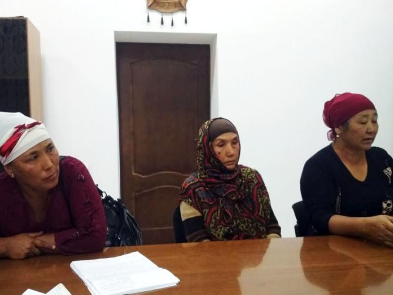 Акыйкатчы Токон Мамытов жарандарды кабыл алды