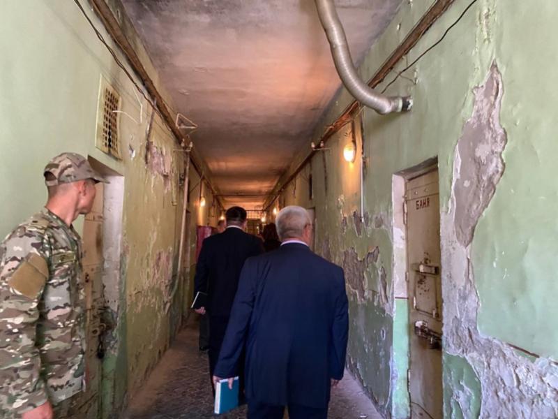 Akyikatchy Dzhamilia Dzhamanbaeva visited pre-trial  detention center-5 in Osh city