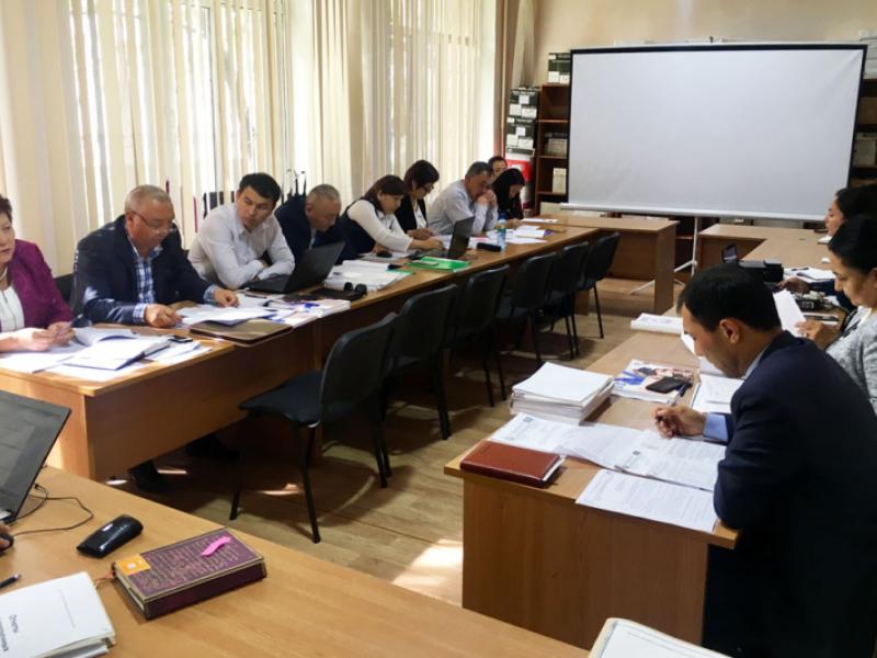 Акыйкатчы Кубат Оторбаев заслушал отчеты уполномоченных представителей Омбудсмена за 1-й квартал 2018 года