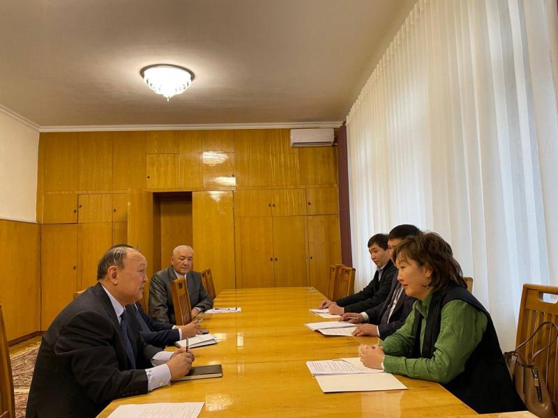 Акыйкатчы Ысык-Көл областынын эли менен жолугушту 