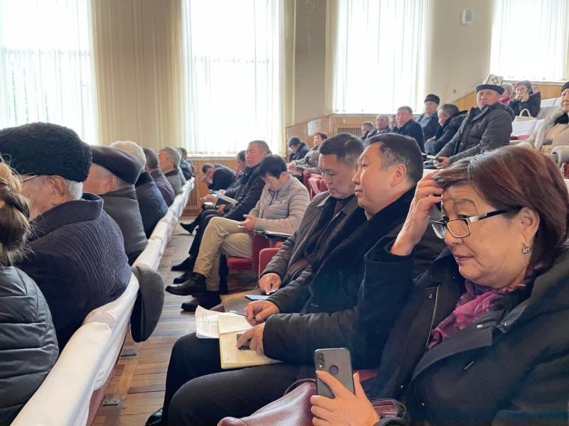 Акыйкатчы Ысык-Көл областынын эли менен жолугушту 