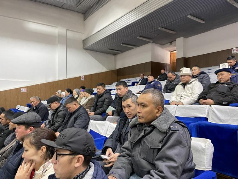 Джамиля Джаманбаева Талас областынын калкы менен жолугушту  