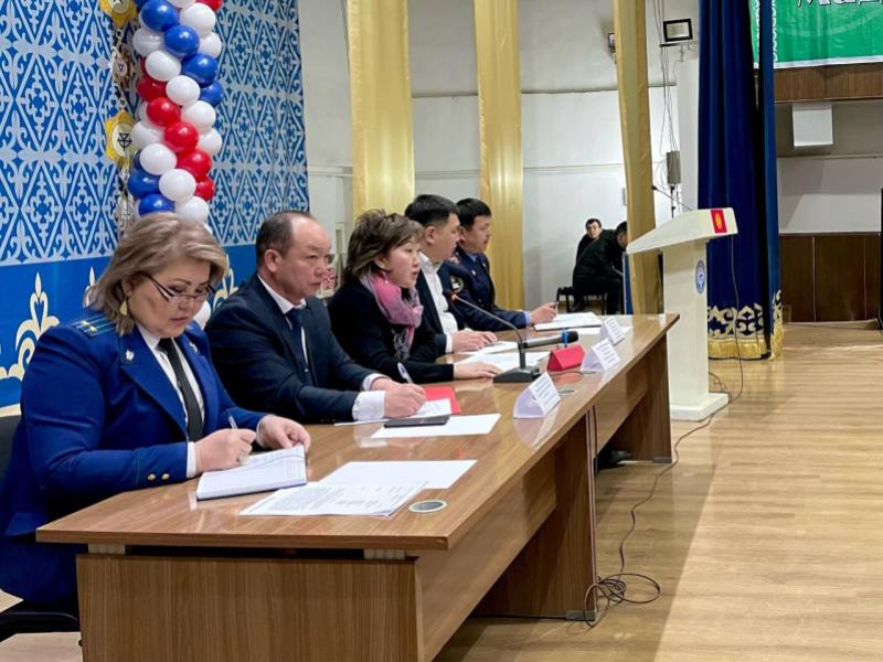 Джамиля Джаманбаева Талас областынын калкы менен жолугушту  