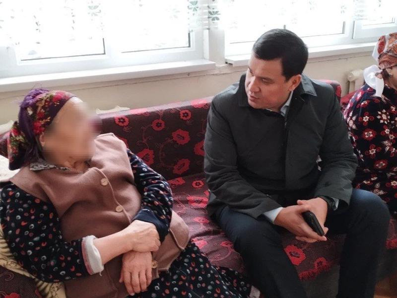 Жанибек Жоробаев  посетил СИЗО-5 в Оше