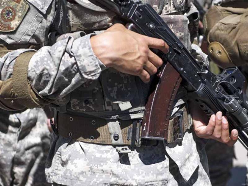 «Өзүн өзү атып» алды делген аскер кызматкери ооруканада