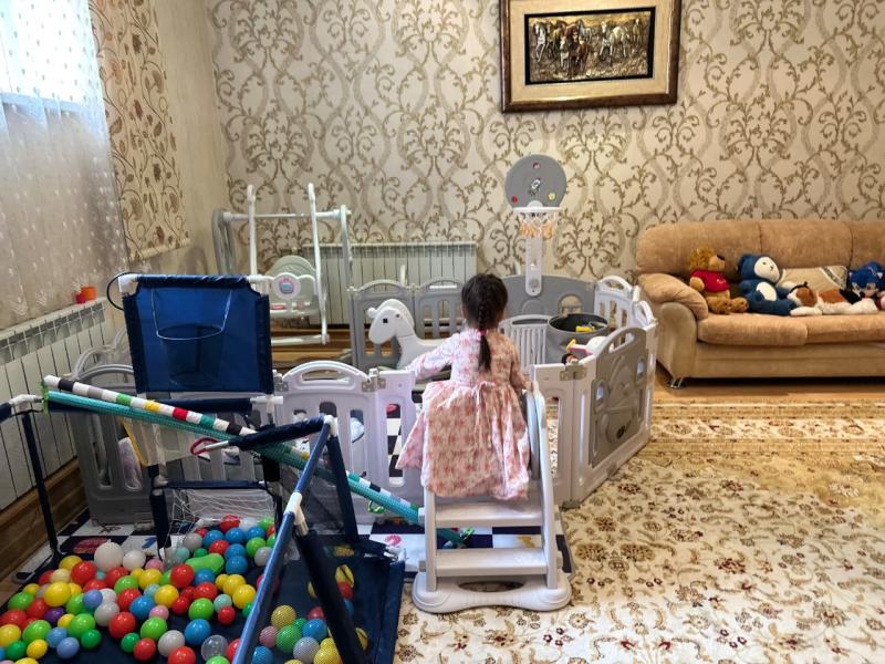 Акыйкатчы Джамиля Джаманбаева посетила второй филиал ресурсного центра «Эне үйү – Дом мамы» 