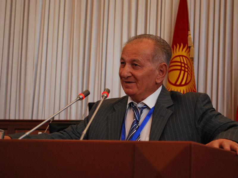 Кабардин-Балкар Автономиялык Республикасынын Омбудсмени Борис Зумакулов Кыргызстанда өткөн бала чагы жана Чыңгыз Айтматов тууралуу эскерүүлөрү менен бөлүштү